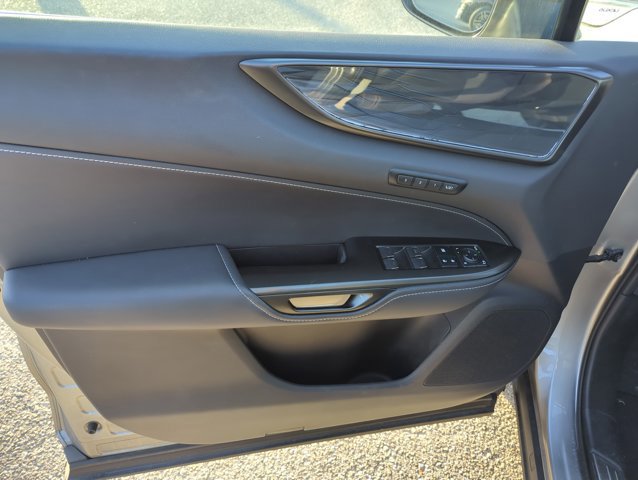 Used 2024 Lexus NX 250 FWD w/ Towing Package (2000 Lbs) image 7