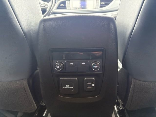 Used 2020 Buick Enclave Essence w/ Sound and Sites Package image 18