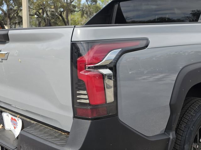 New 2026 Chevrolet Silverado EV LT image 10