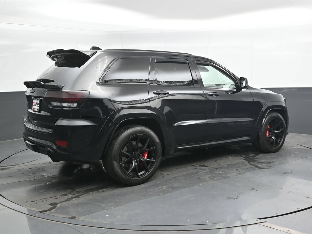 Used 2020 Jeep Grand Cherokee SRT w/ Trailer Tow Group IV AWD/4WD image 2