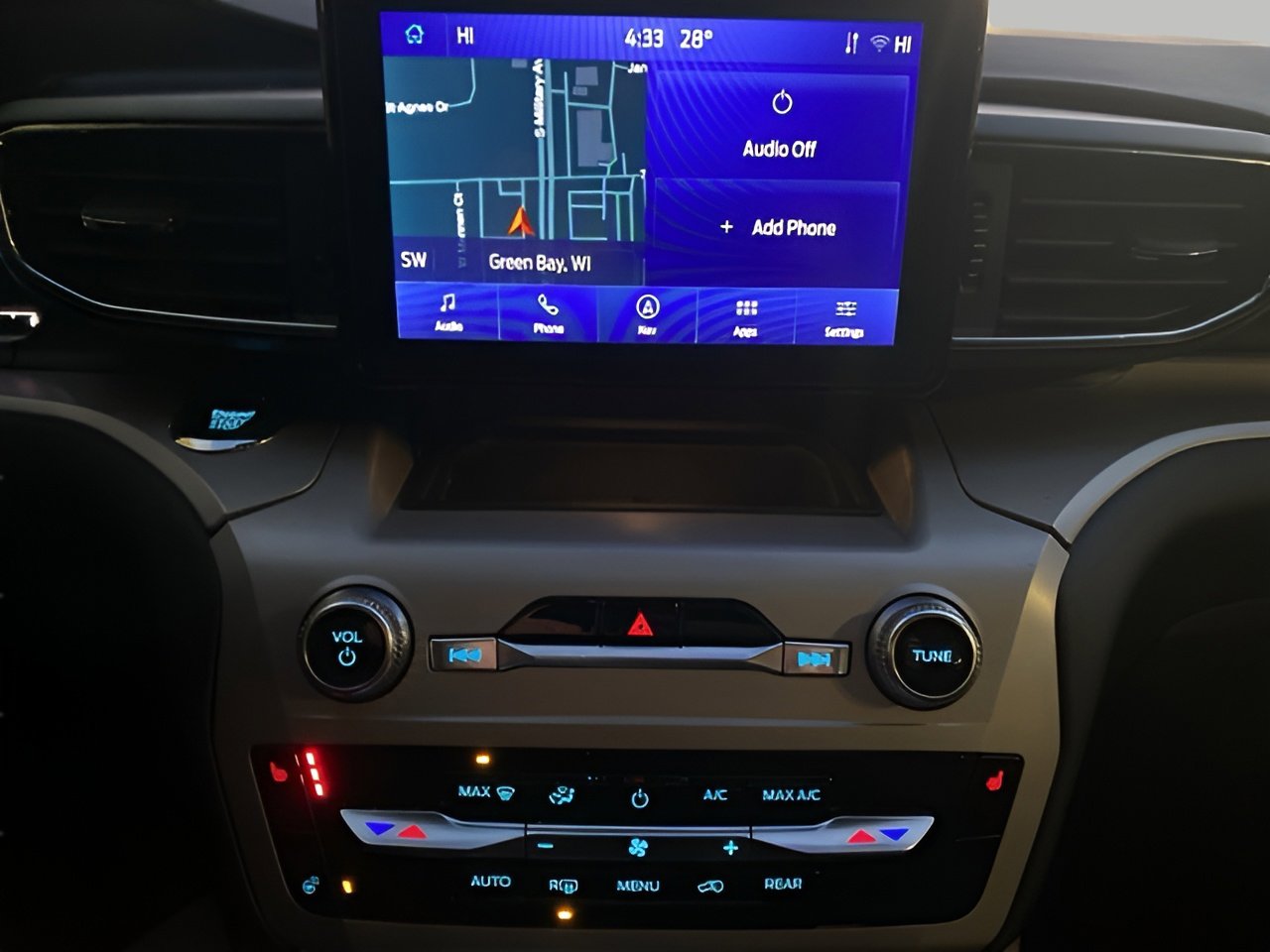 Certified 2023 Ford Explorer XLT w/ Equipment Group 202A image 20