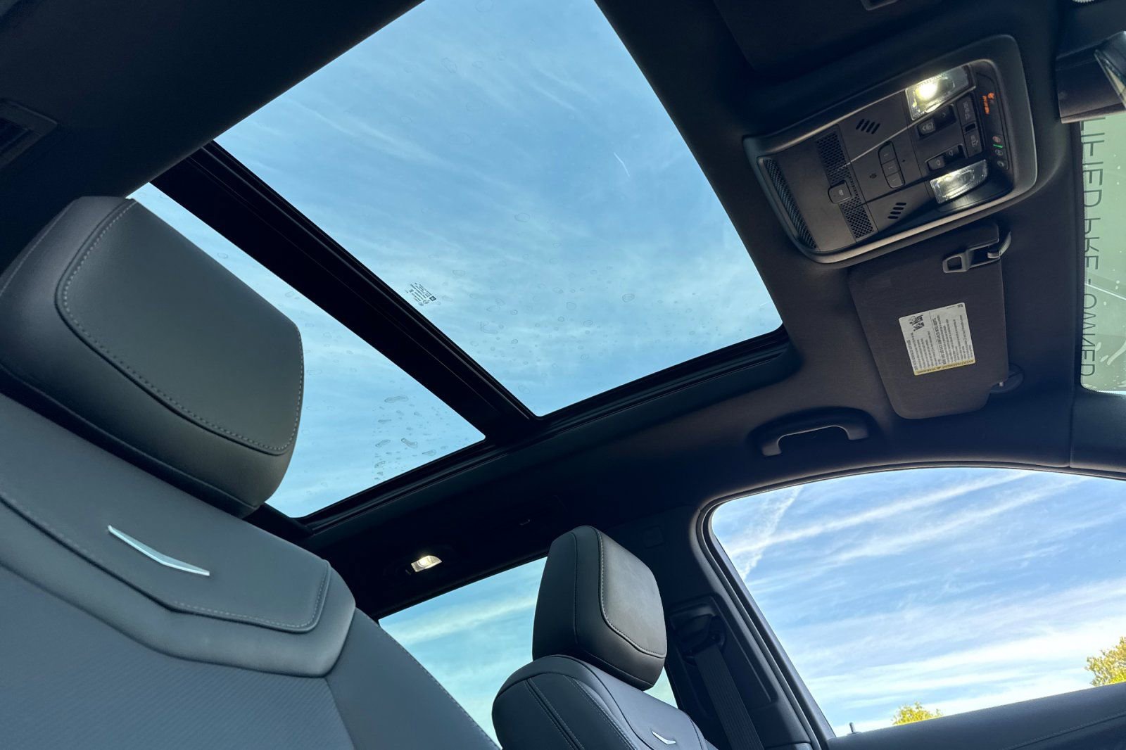 Certified 2023 Cadillac XT6 Premium Luxury w/ Technology Package image 18