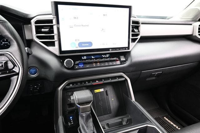 Used 2023 Toyota Tundra Limited AWD/4WD image 43
