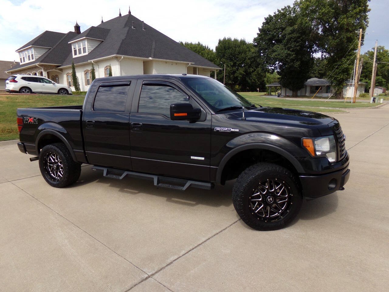 Used 2011 Ford F150 FX4 w/ FX Luxury Pkg AWD/4WD image 5