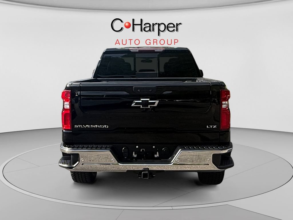Used 2022 Chevrolet Silverado 1500 LTZ w/ LTZ Convenience Package II AWD/4WD image 4