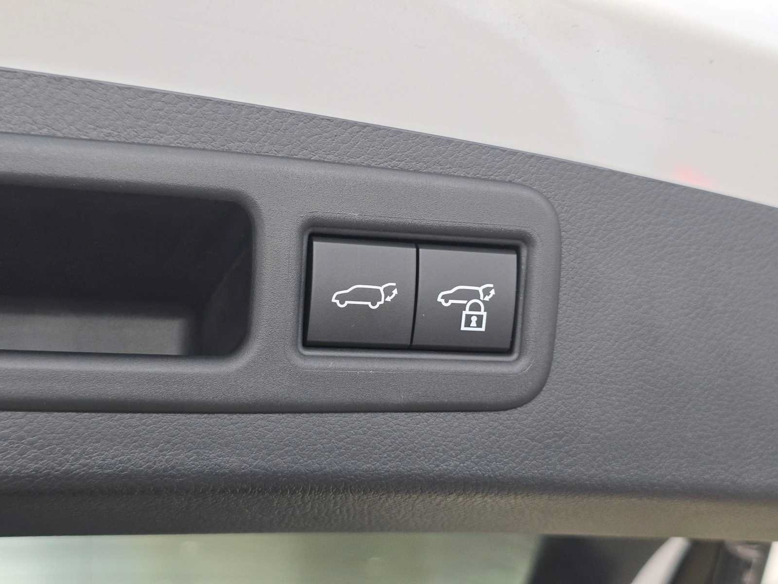 Used 2024 Lexus RX 350h AWD/4WD image 15