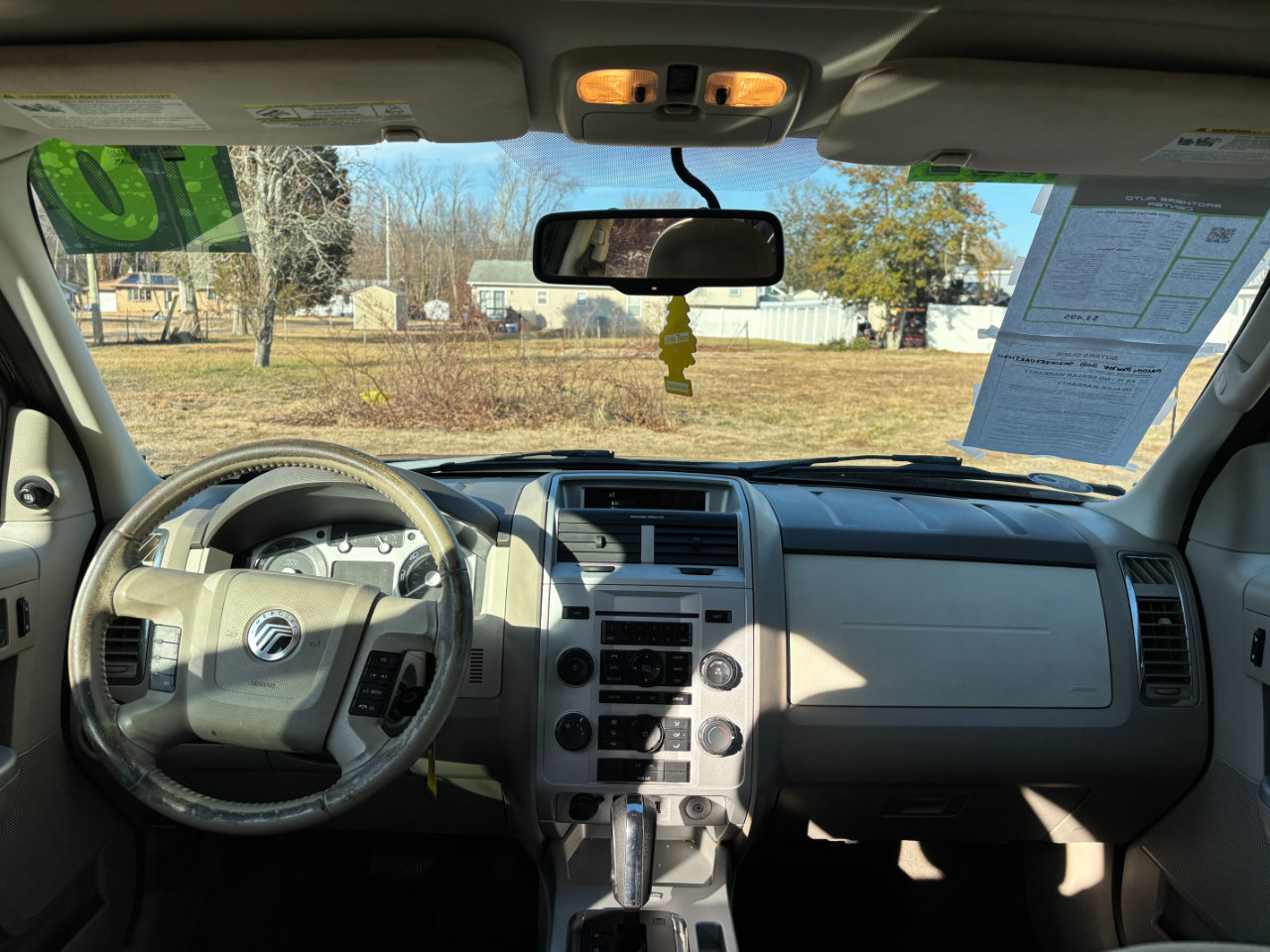 Used 2010 Mercury Mariner 2WD image 10