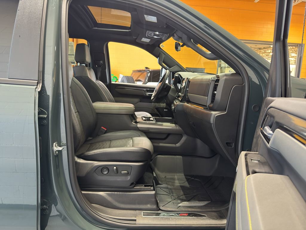New 2026 Chevrolet Silverado 2500 ZR2 image 21