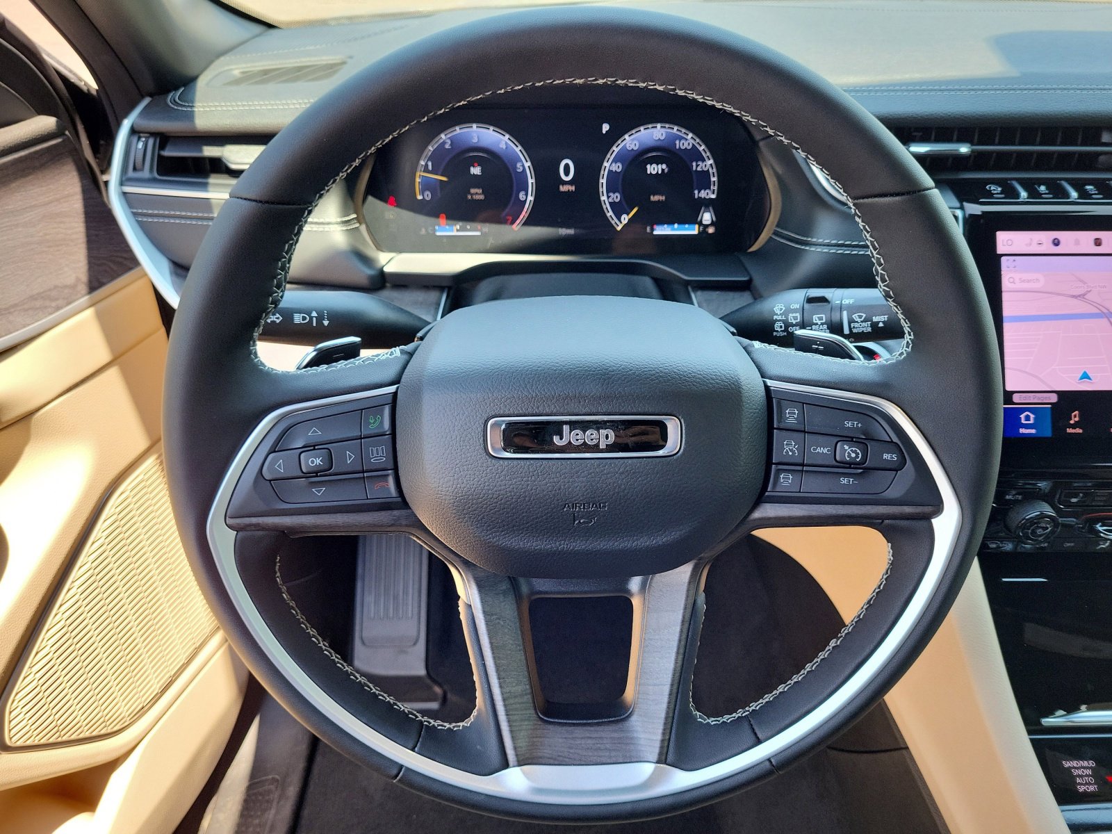 New 2025 Jeep Grand Cherokee L Limited w/ Black Appearance Package image 10