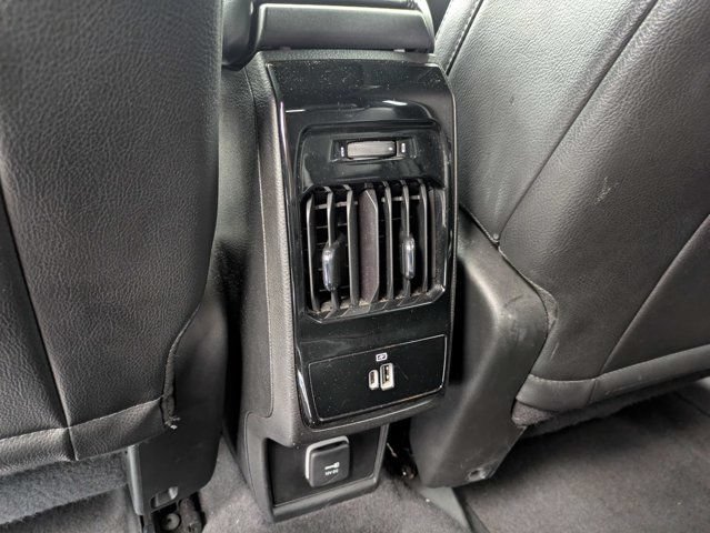 Used 2023 Jeep Compass Latitude w/ Sun and Sound Group AWD/4WD image 15