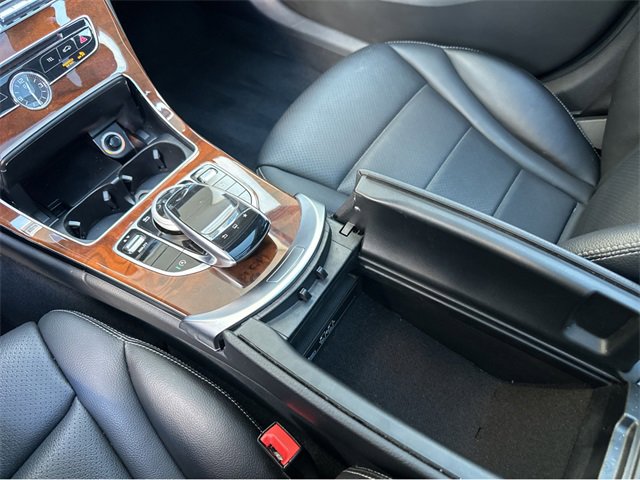 Used 2015 Mercedes-Benz C 300 4MATIC Sedan image 32