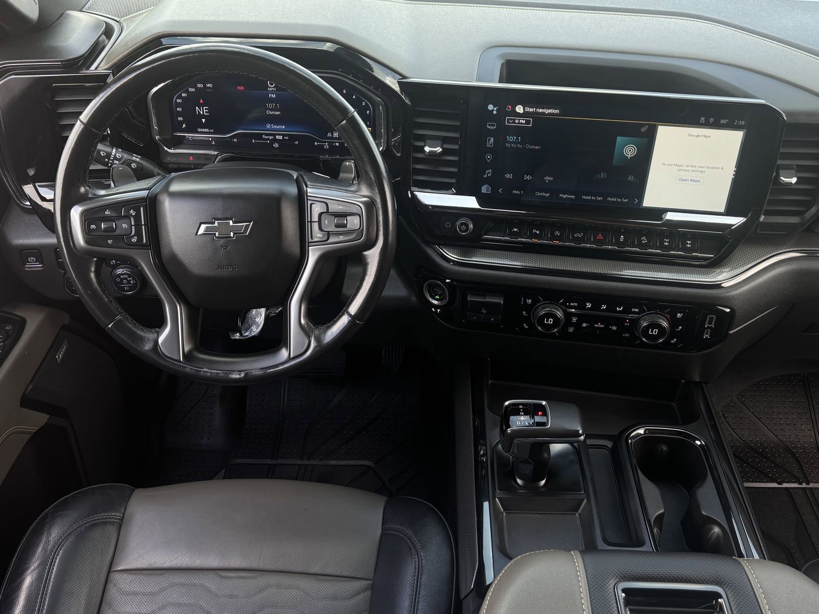 Used 2022 Chevrolet Silverado 1500 ZR2 w/ Technology Package image 15