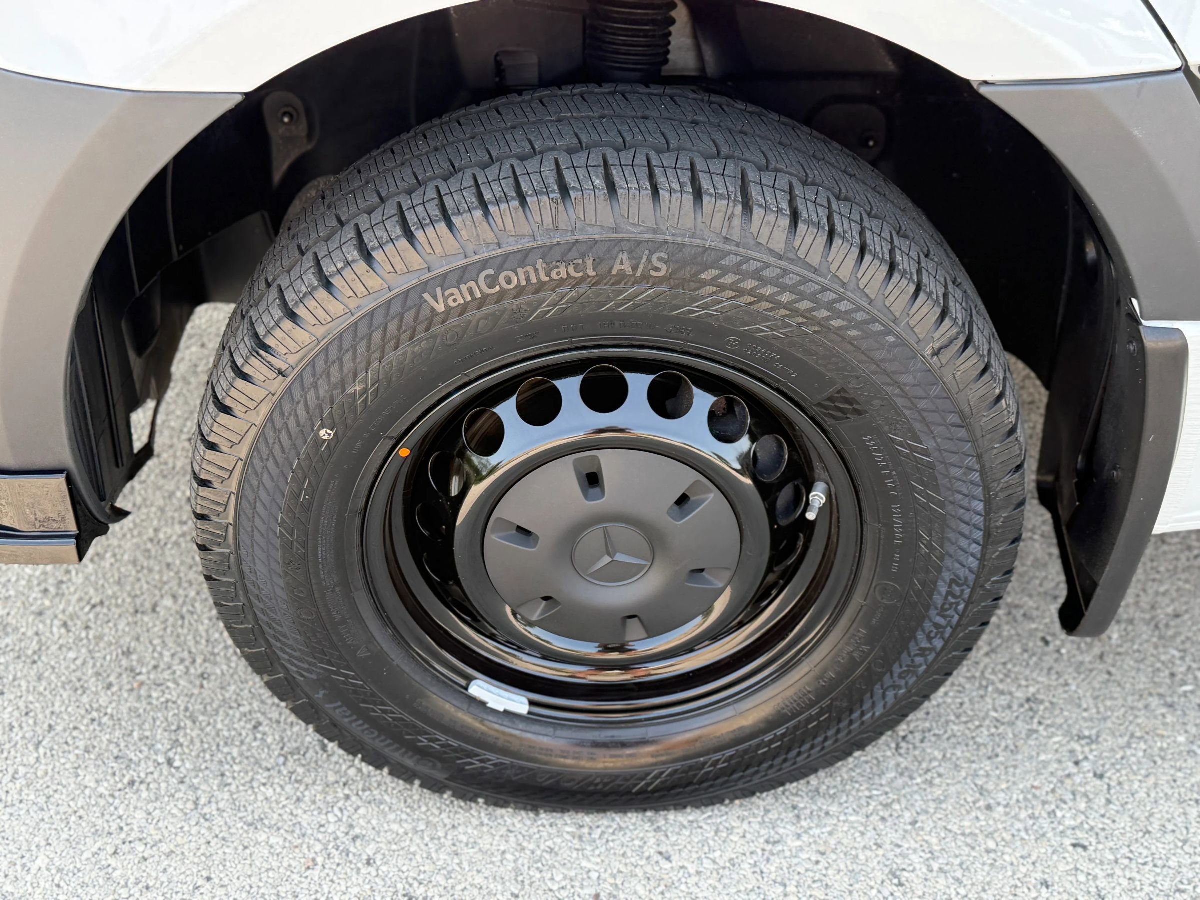 Used 2023 Mercedes-Benz Sprinter 3500 image 19