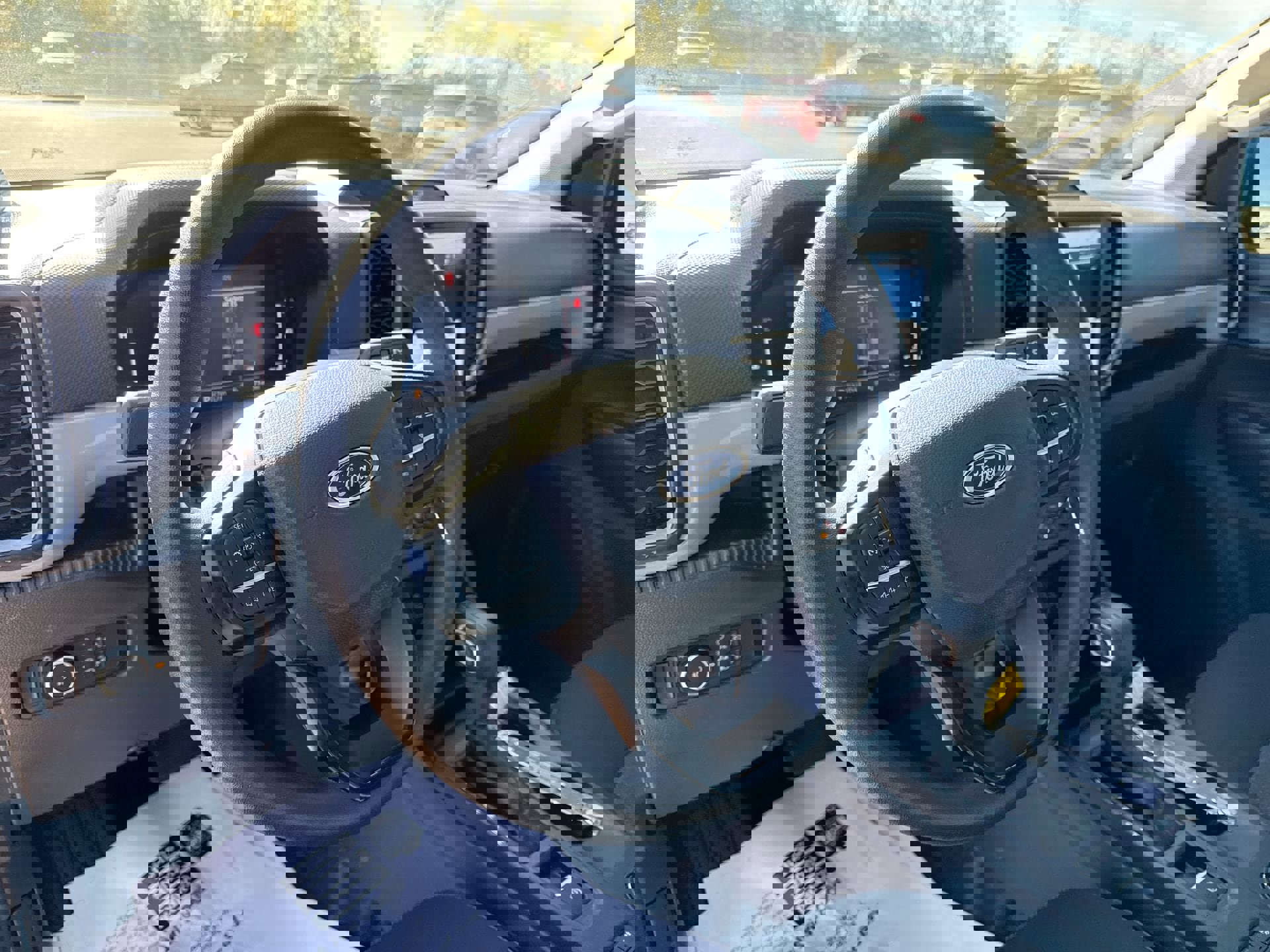 Used 2024 Ford Ranger XL w/ Trailer Tow Package image 11