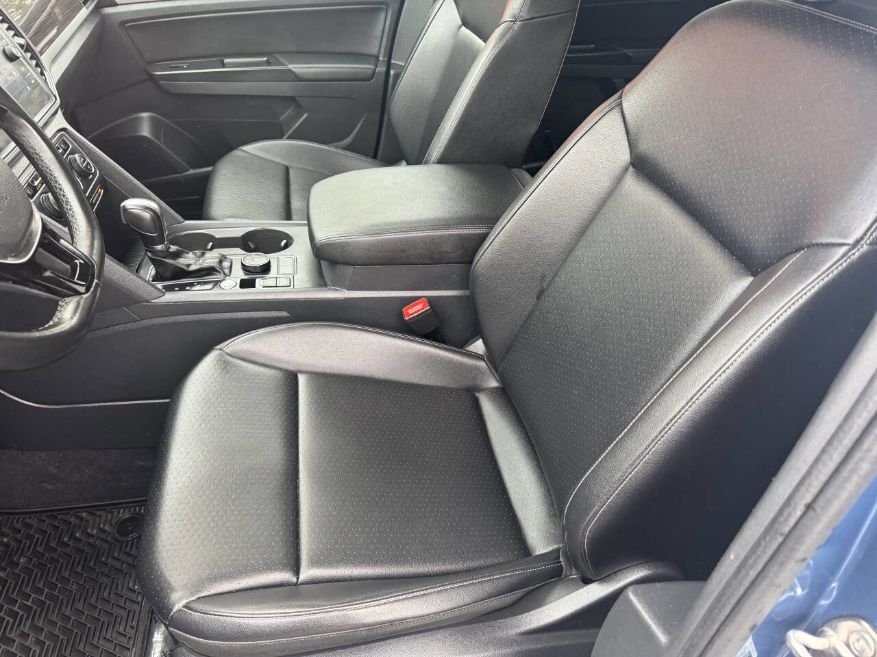 Used 2019 Volkswagen Atlas SE w/ Towing Package AWD/4WD image 17