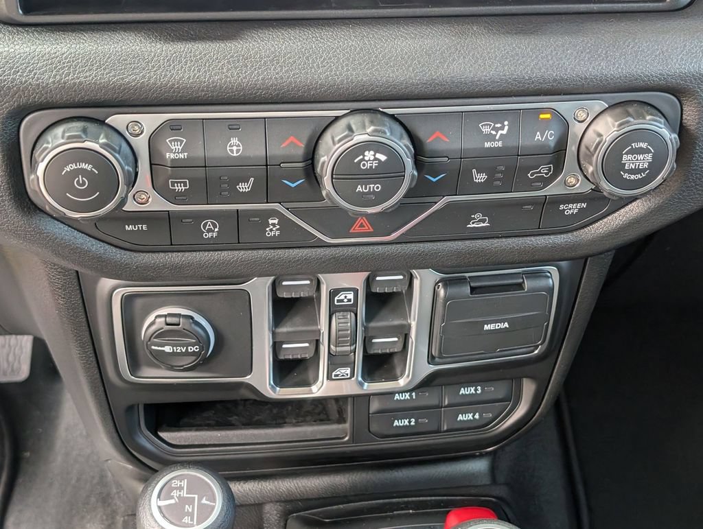 New 2026 Jeep Gladiator Sport AWD/4WD image 18