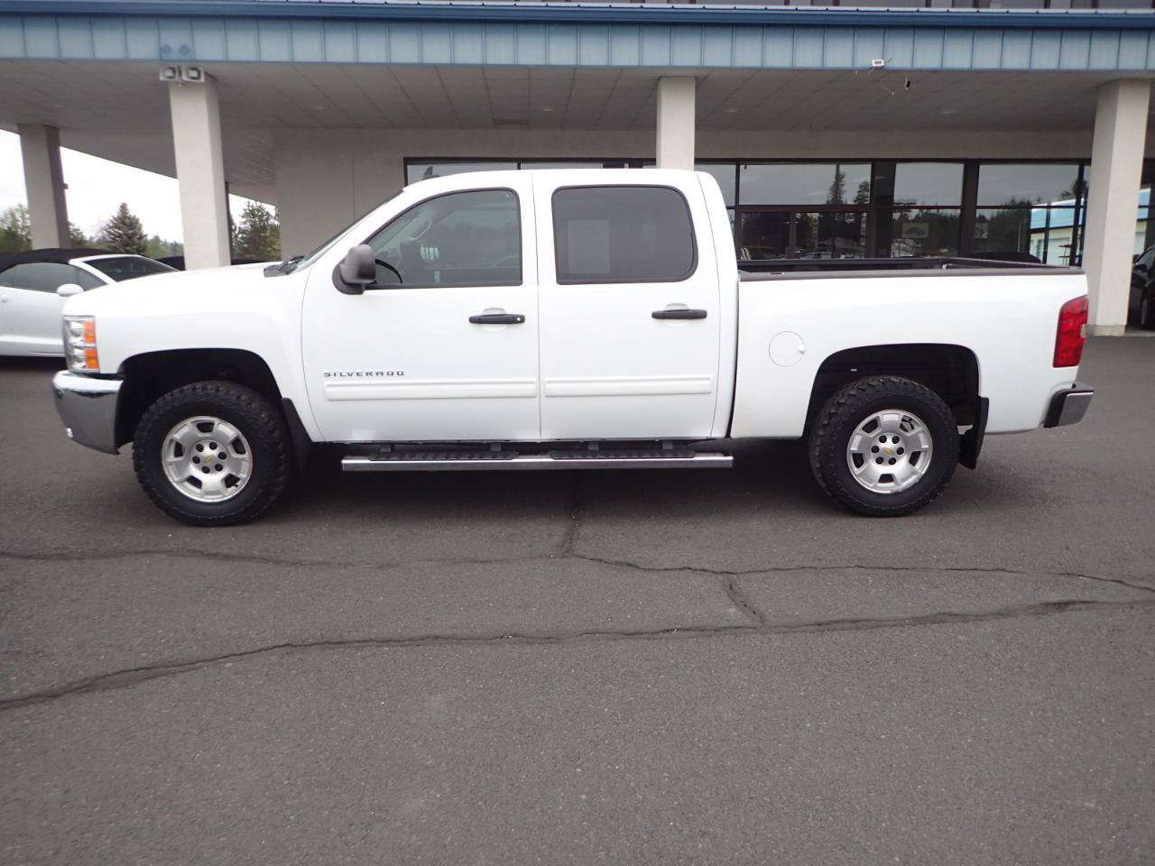 Used 2012 Chevrolet Silverado 1500 LT w/ All-Star Edition AWD/4WD image 2