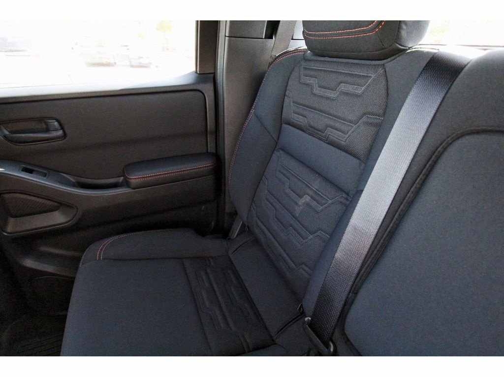 New 2026 Nissan Frontier PRO-4X w/ Pro-4x Convenience Package image 11