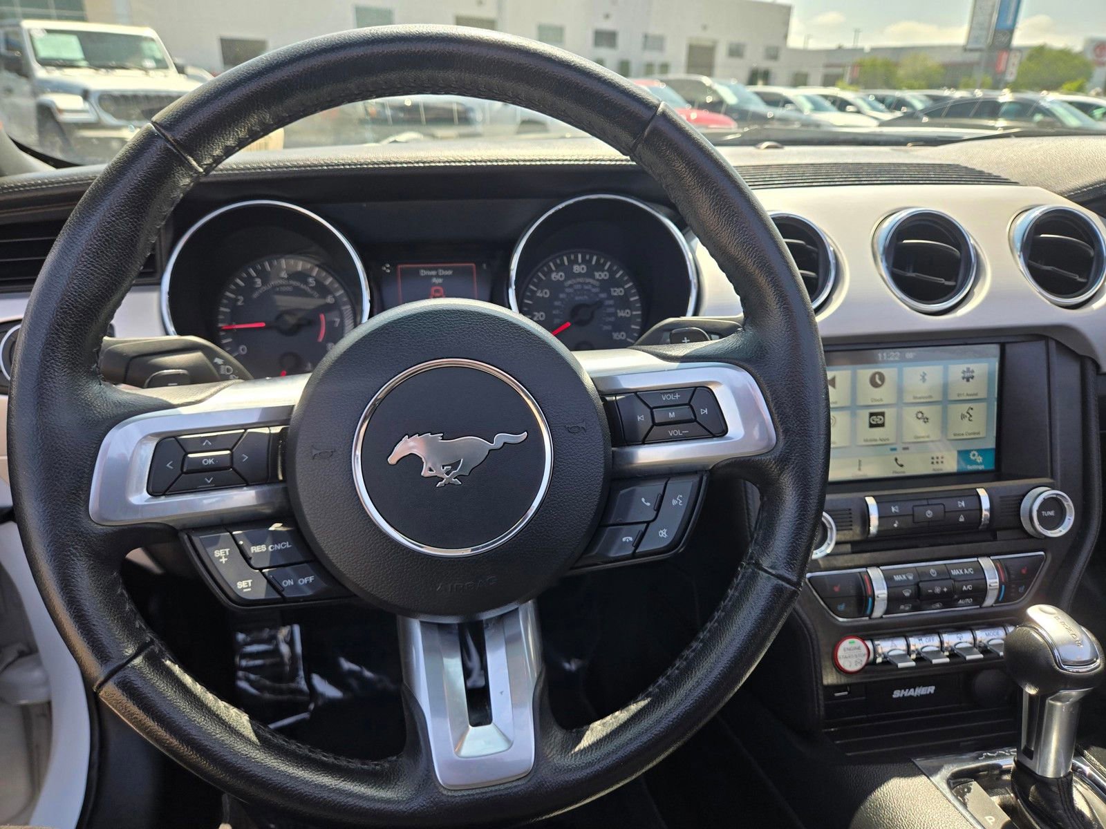 Used 2016 Ford Mustang Premium RWD image 15