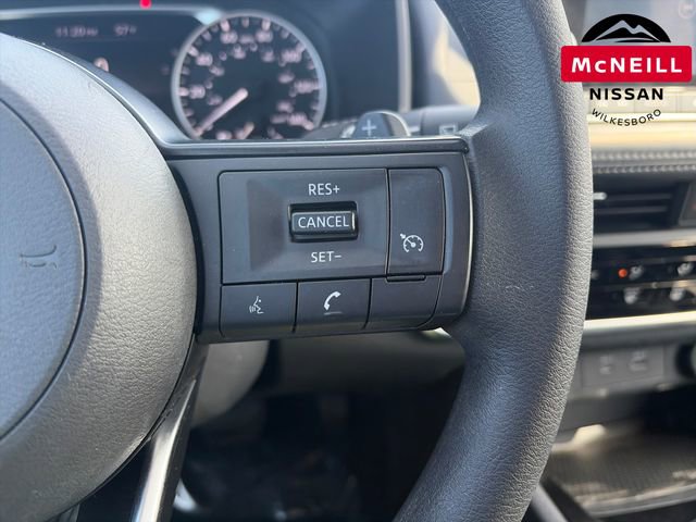 Used 2021 Nissan Rogue S FWD image 26