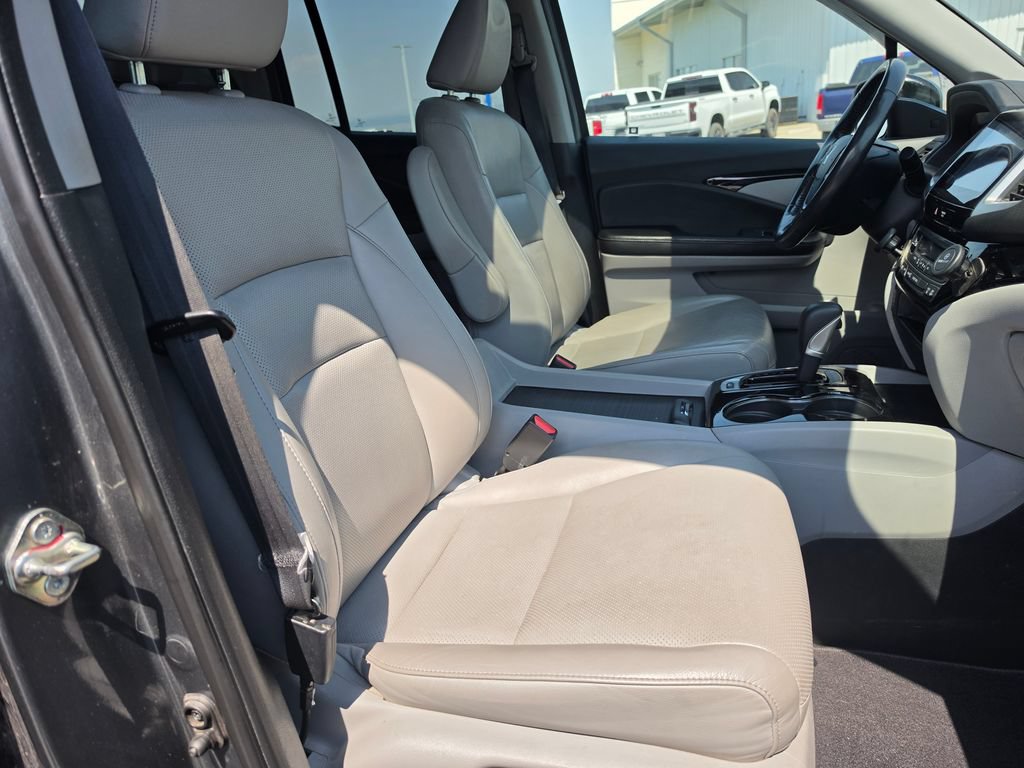 Used 2017 Honda Ridgeline RTL-E image 4