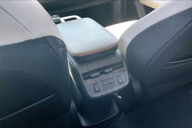 Certified 2023 Nissan Ariya FWD image 10