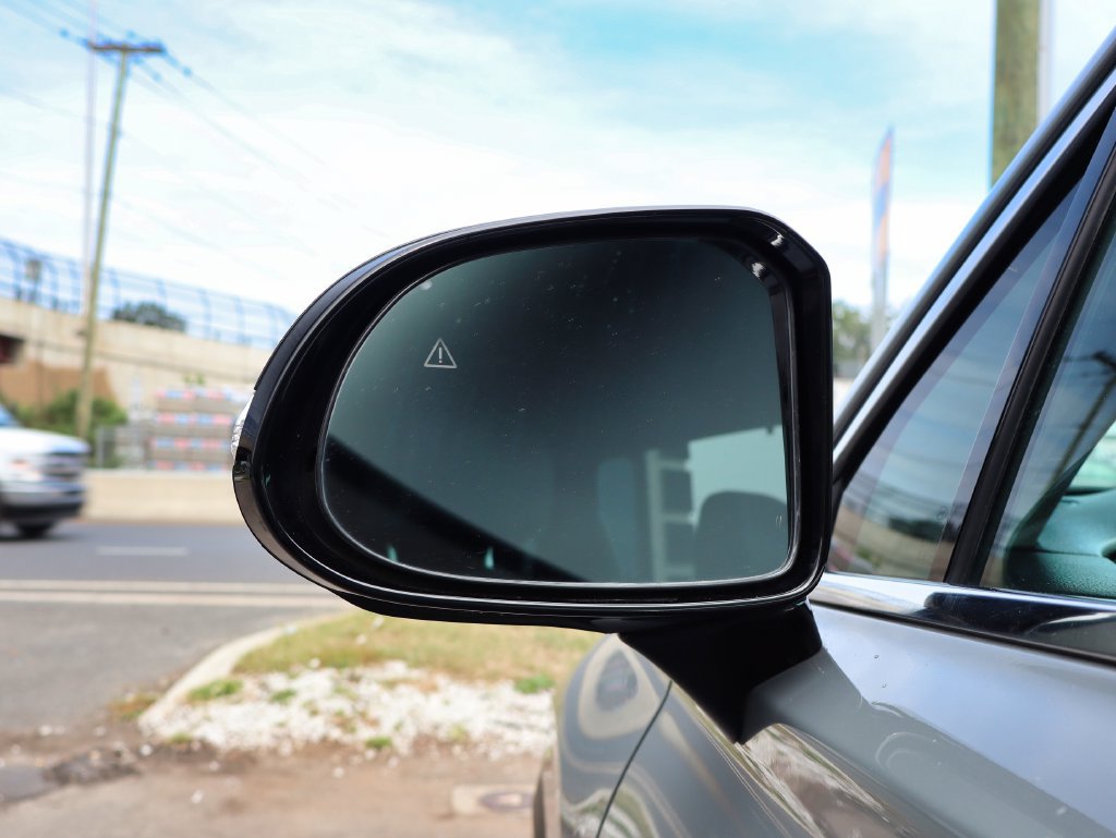 Used 2022 Hyundai Santa Fe XRT AWD/4WD image 16