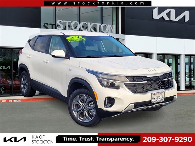 Used 2024 Kia Seltos LX image 1