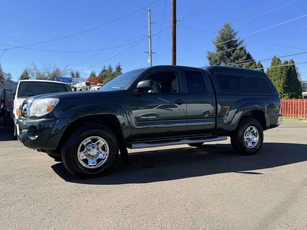 Used 2010 Toyota Tacoma 4x4 Access Cab w/ SR5 Pkg #2 image 3