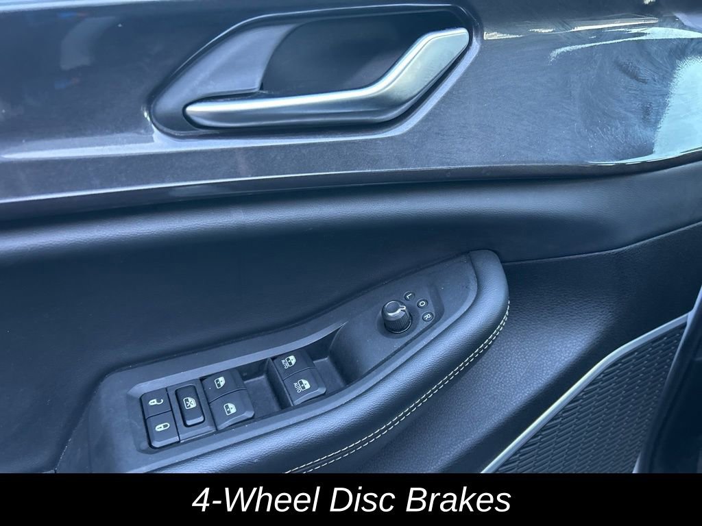 Used 2022 Jeep Grand Cherokee L Laredo w/ Luxury Tech Group I image 17