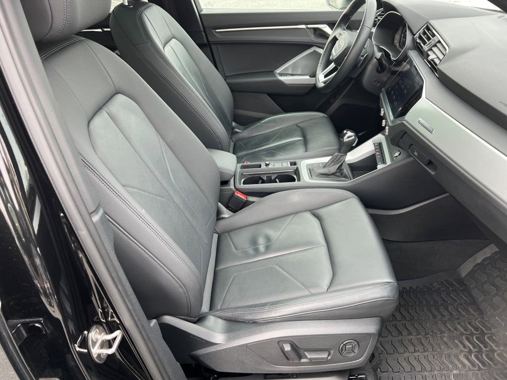 Used 2021 Audi Q3 2.0T Premium w/ Convenience Package image 14