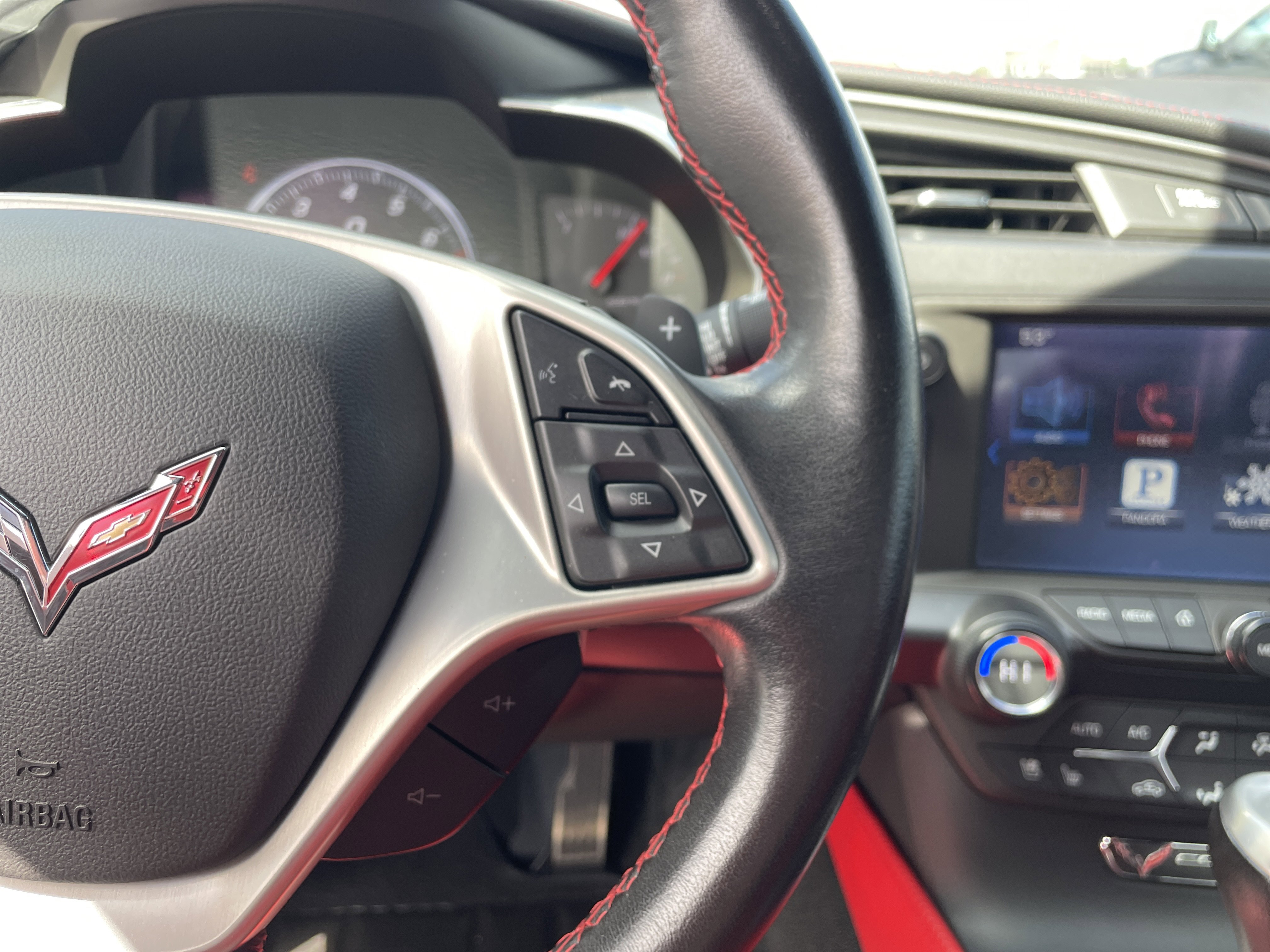 Used 2014 Chevrolet Corvette Stingray Convertible w/ 2LT Preferred Equipment Group RWD image 31
