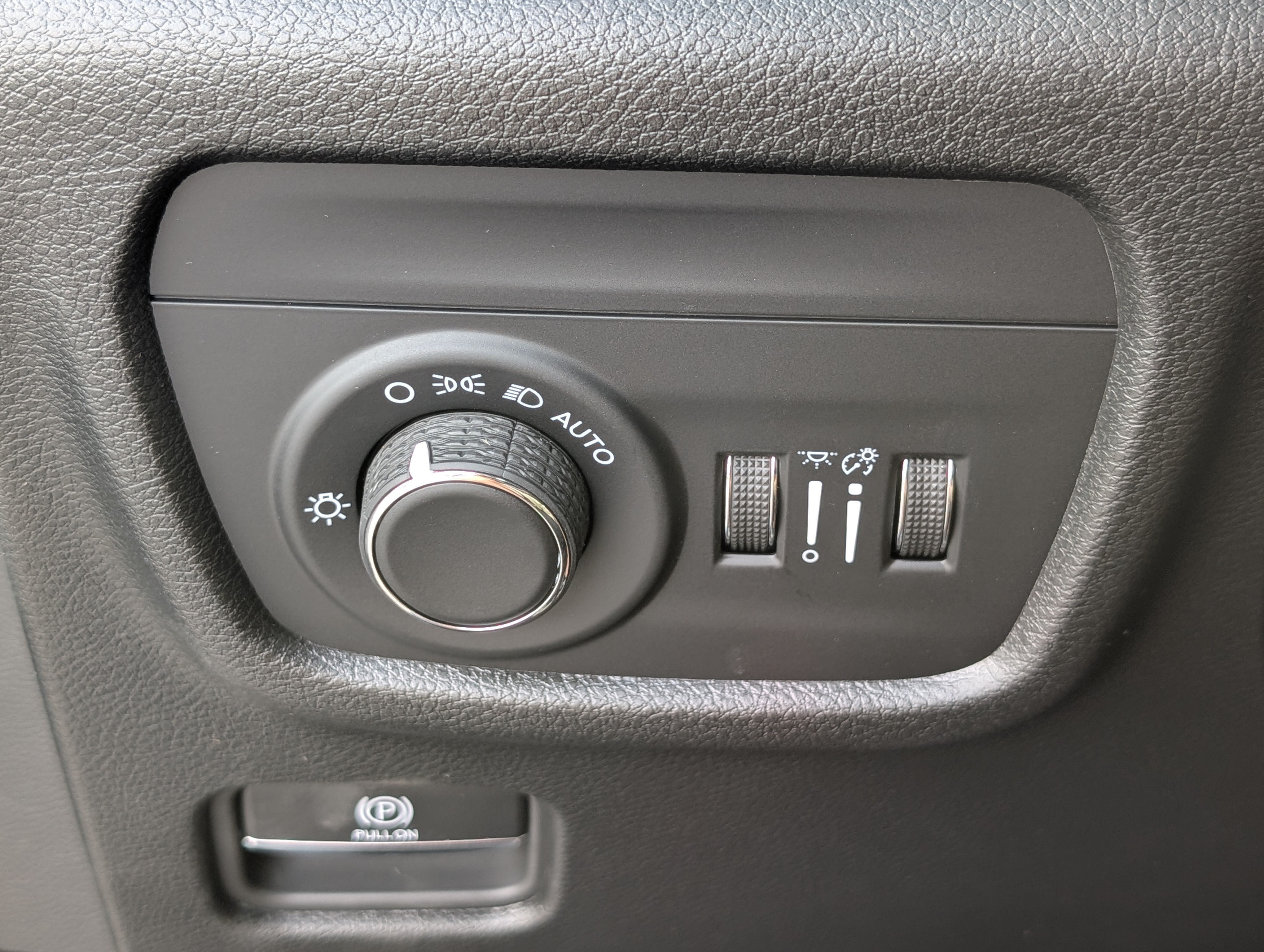 New 2026 Jeep Grand Cherokee Laredo AWD/4WD image 19
