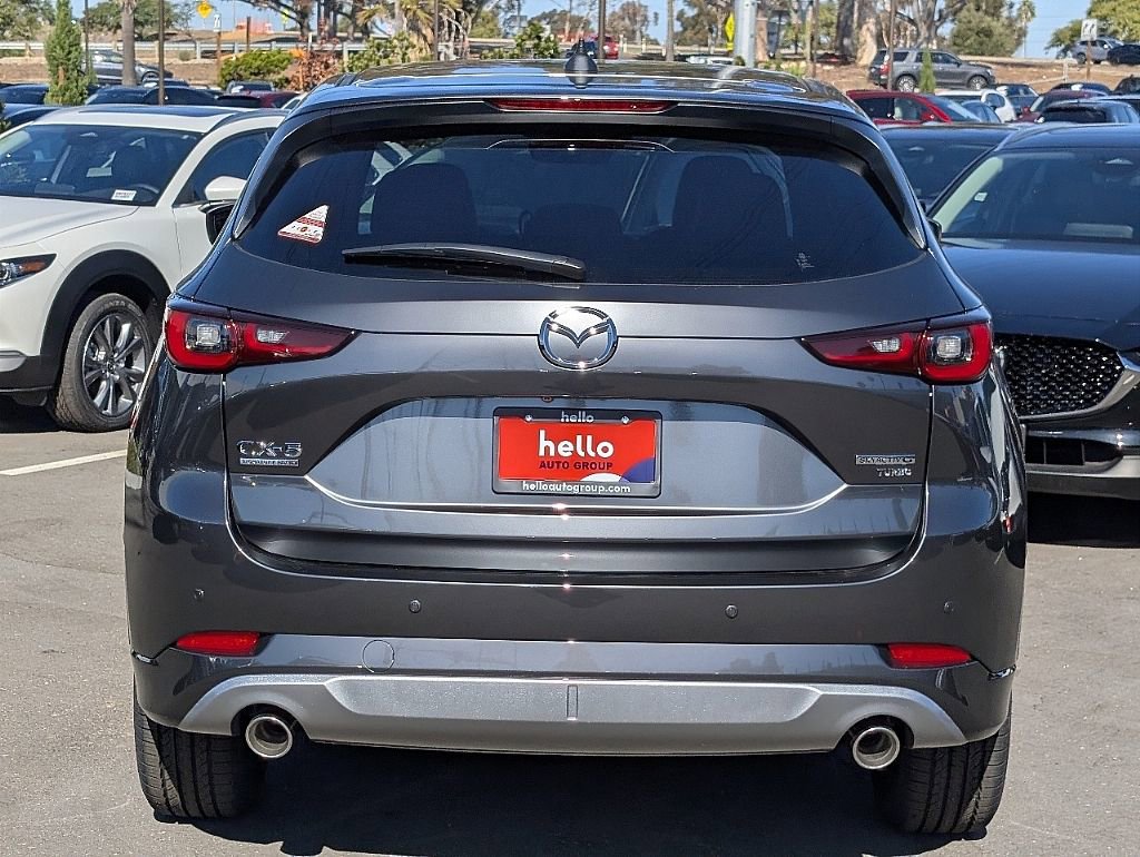 New 2025 MAZDA CX-5 Signature image 10