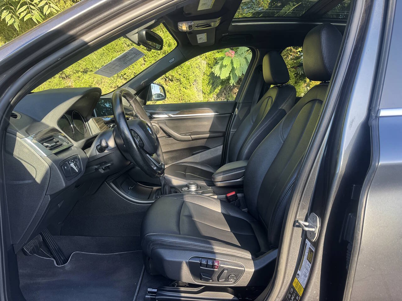 Used 2018 BMW X1 xDrive28i AWD/4WD image 10