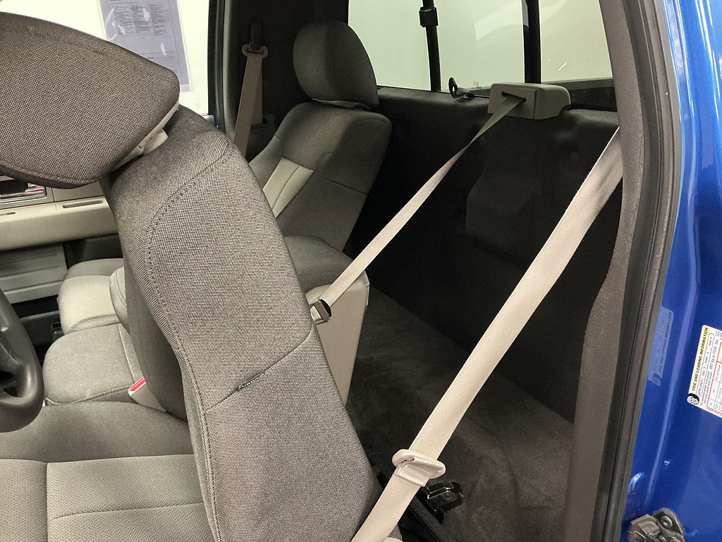 Used 2010 Ford F150 STX AWD/4WD image 18