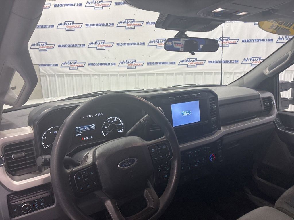 Used 2024 Ford F250 XLT image 2