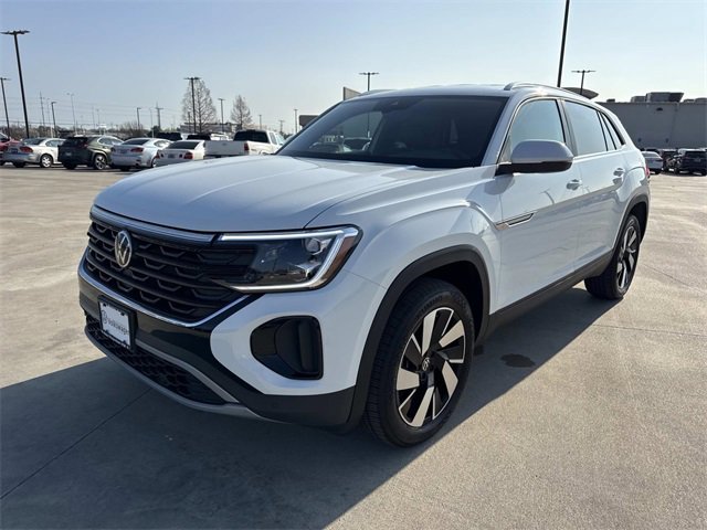 Certified 2025 Volkswagen Atlas Cross Sport SE image 7