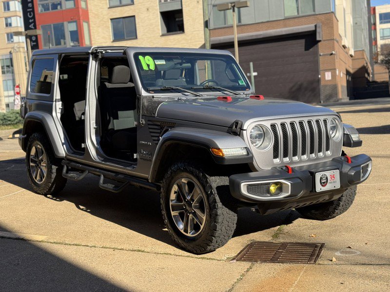 Used 2019 Jeep Wrangler Unlimited Sahara w/ Cold Weather Group image 5