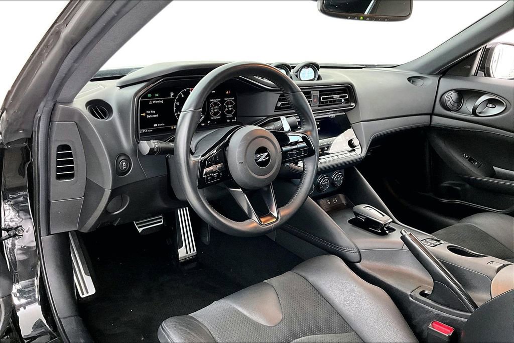 Used 2024 Nissan Z Performance w/ Floor Mat Package RWD image 15