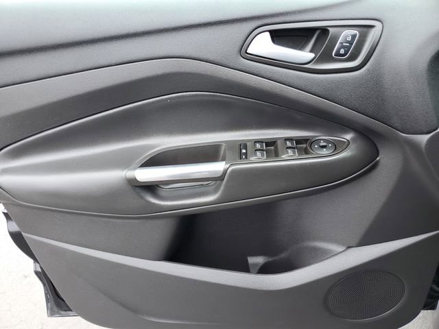 Used 2017 Ford C-MAX Energi SE w/ Equipment Group 402A image 22
