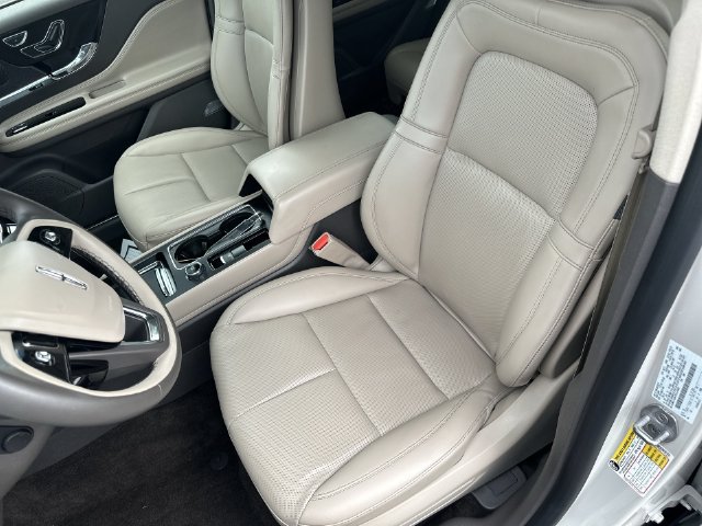 Used 2023 Lincoln Corsair AWD w/ Equipment Group 101A image 21