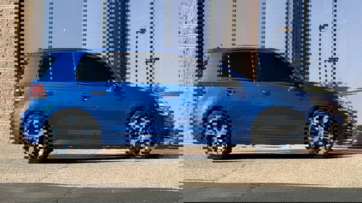 Used 2013 Volkswagen Golf R 4-Door image 17