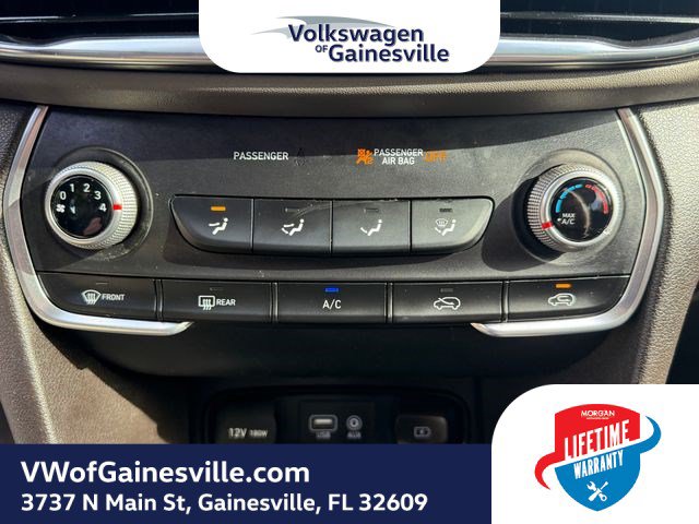 Used 2020 Hyundai Santa Fe SE AWD/4WD image 33