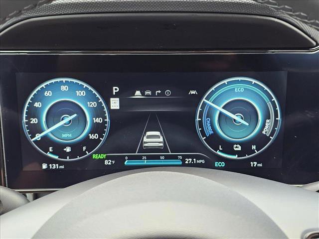 New 2025 Hyundai Elantra Limited image 11