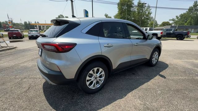 Used 2023 Ford Escape Active AWD/4WD image 8