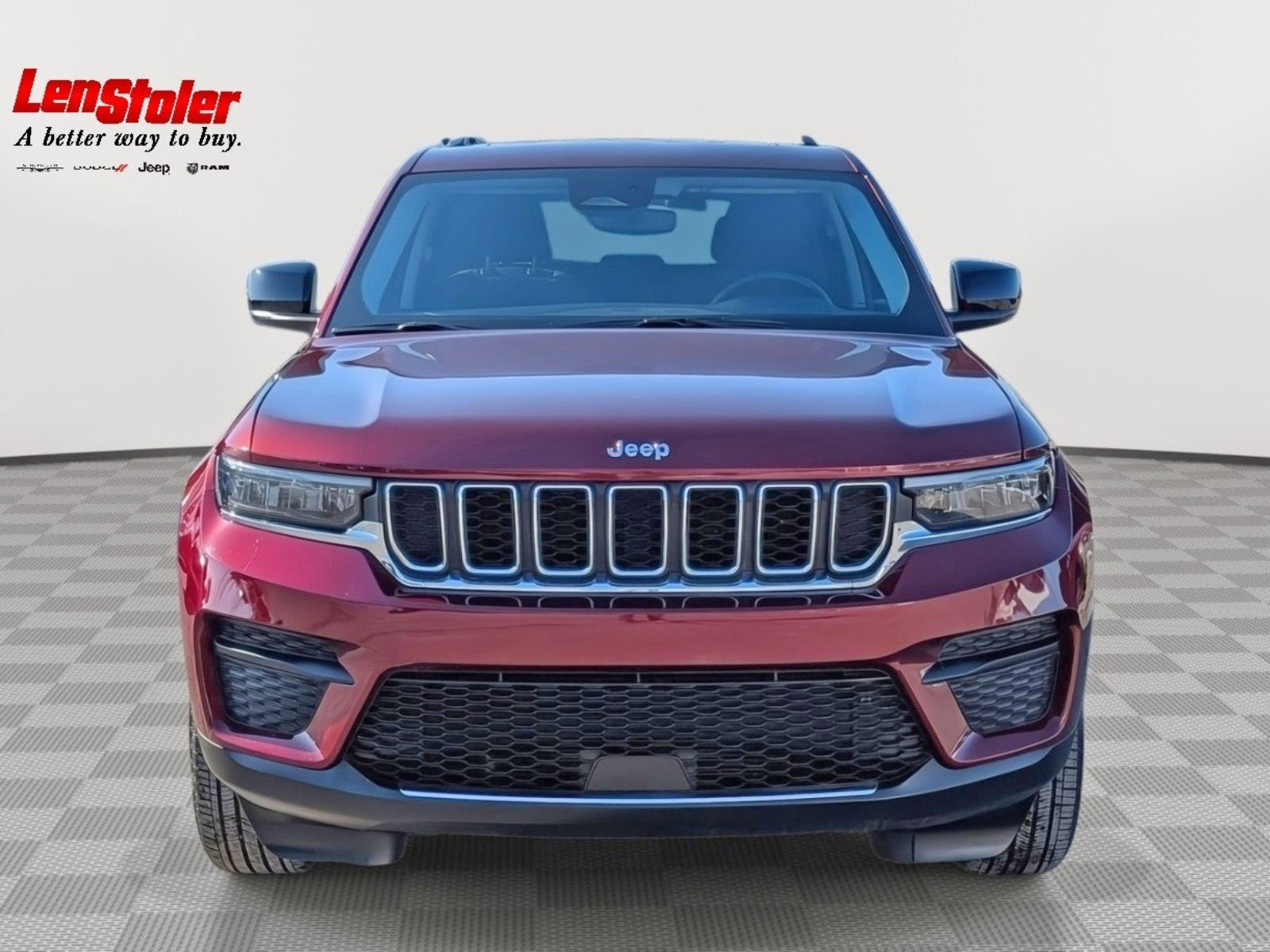 Used 2023 Jeep Grand Cherokee Laredo X image 8