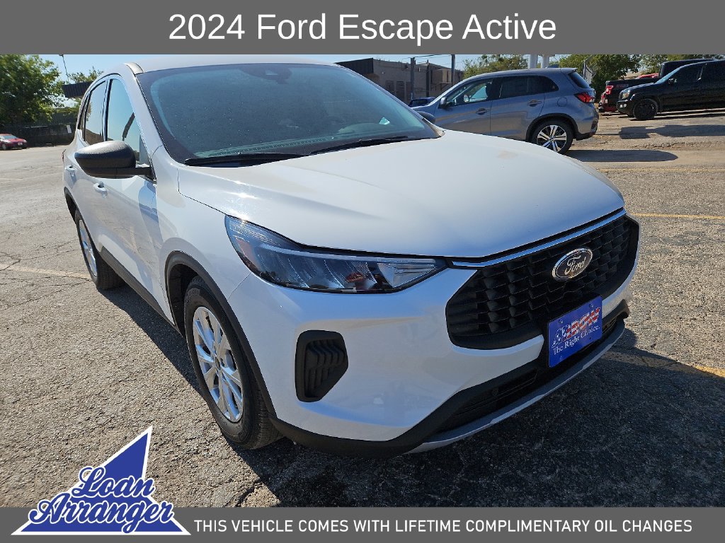 Used 2024 Ford Escape Active w/ Tech Pack #1 FWD image 2