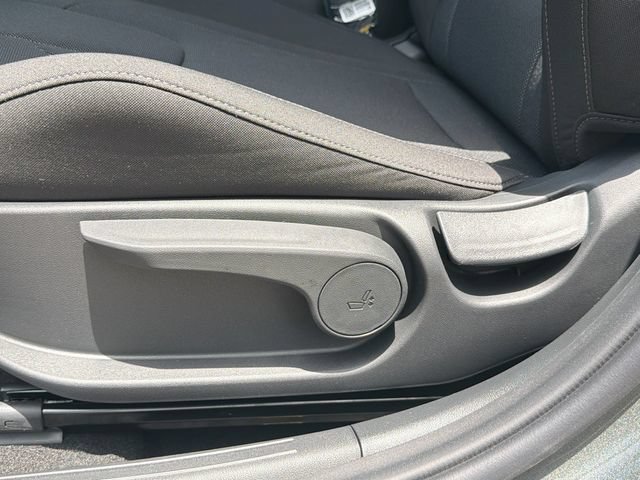 New 2026 Hyundai Elantra SE FWD image 19
