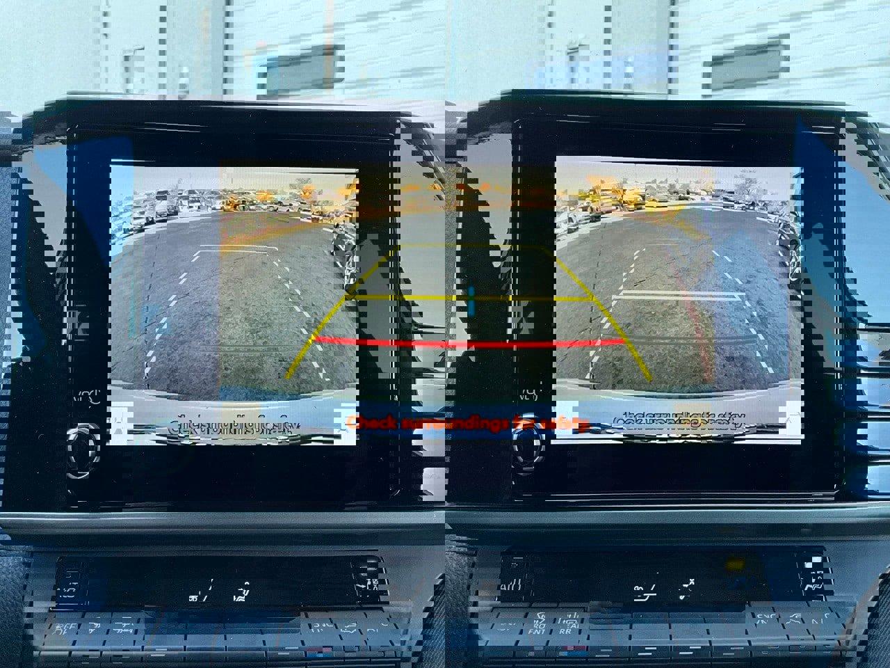 Used 2025 Toyota Camry LE image 30